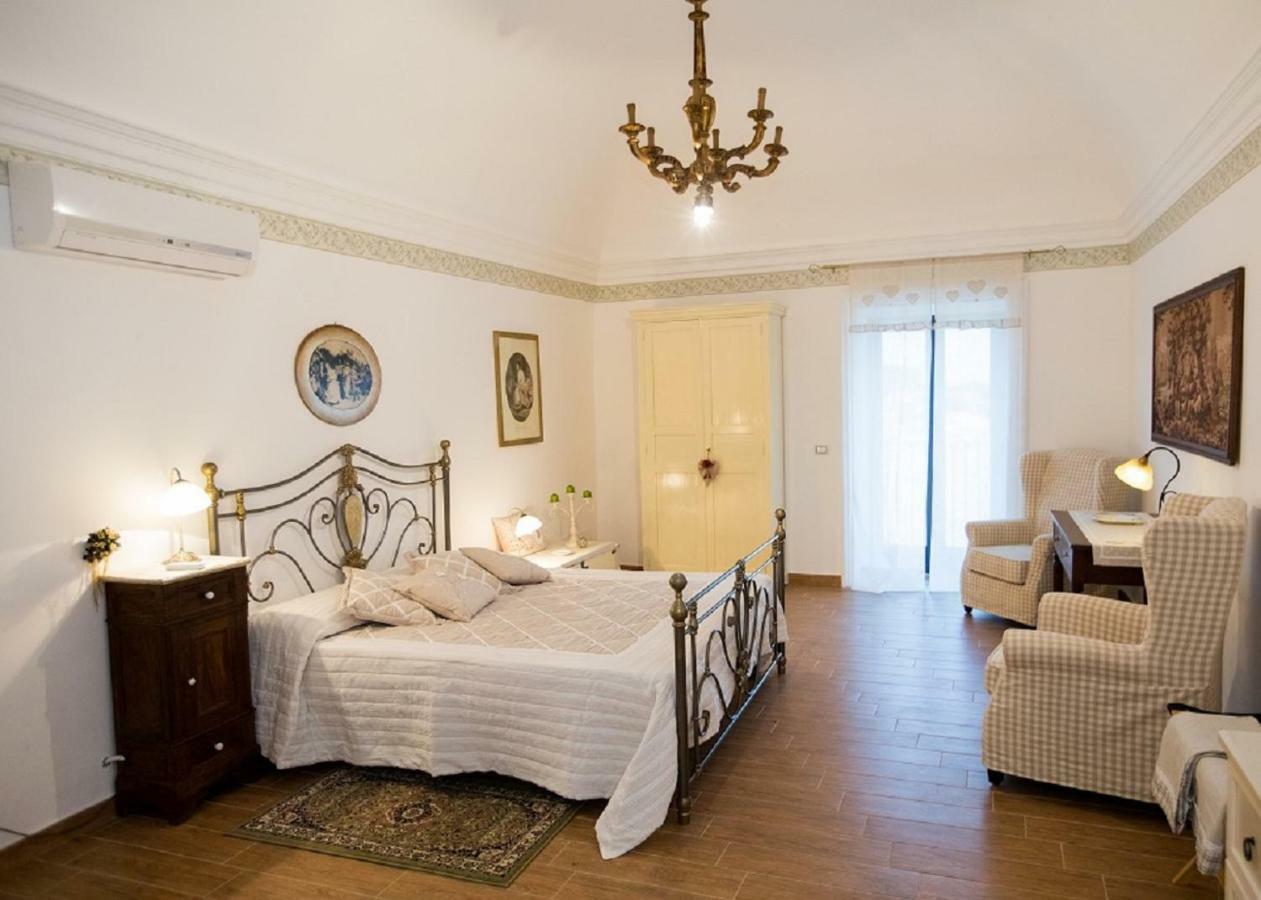 Agriturismo Villa Flavia Casa Serrafiori Kültér fotó