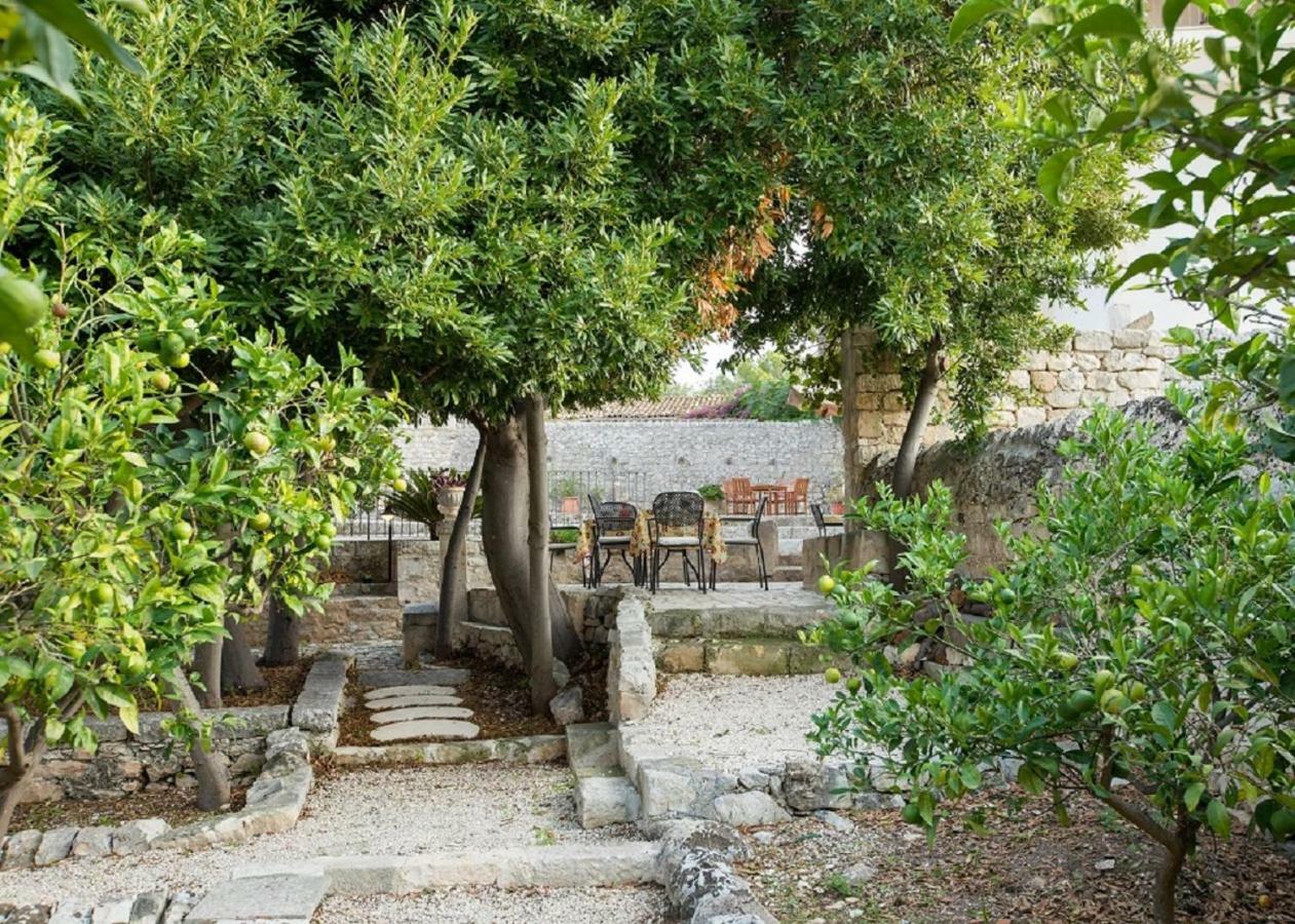 Agriturismo Villa Flavia Casa Serrafiori Kültér fotó
